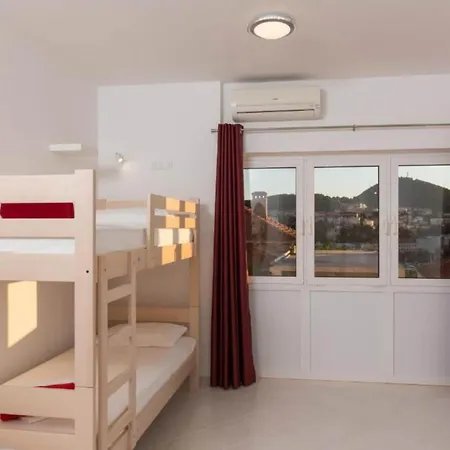 Prázdninový dům Free Bird - Bed In Four Bed Mixed 3 *