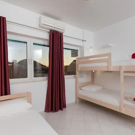 Free Bird - Bed In Four Bed Mixed 3 Casa de Férias Dubrovnik